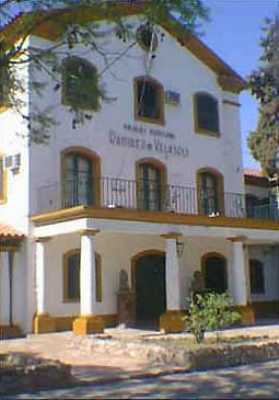 palacio_municipal.jpg (30293 bytes)